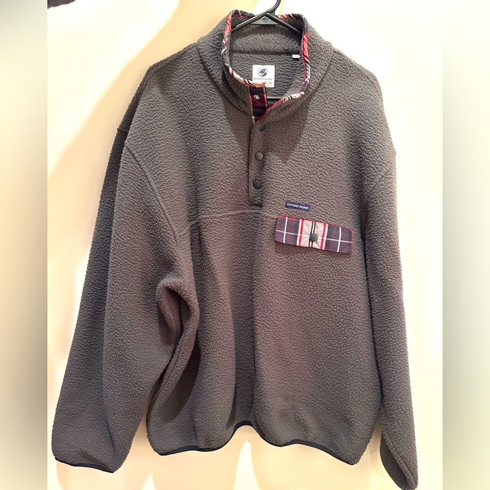 Men’s Southern Proper Fleece Pullover